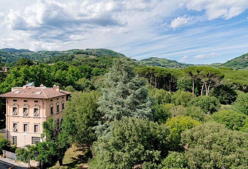 سوییت جونیور, Grand Hotel Croce Di Malta