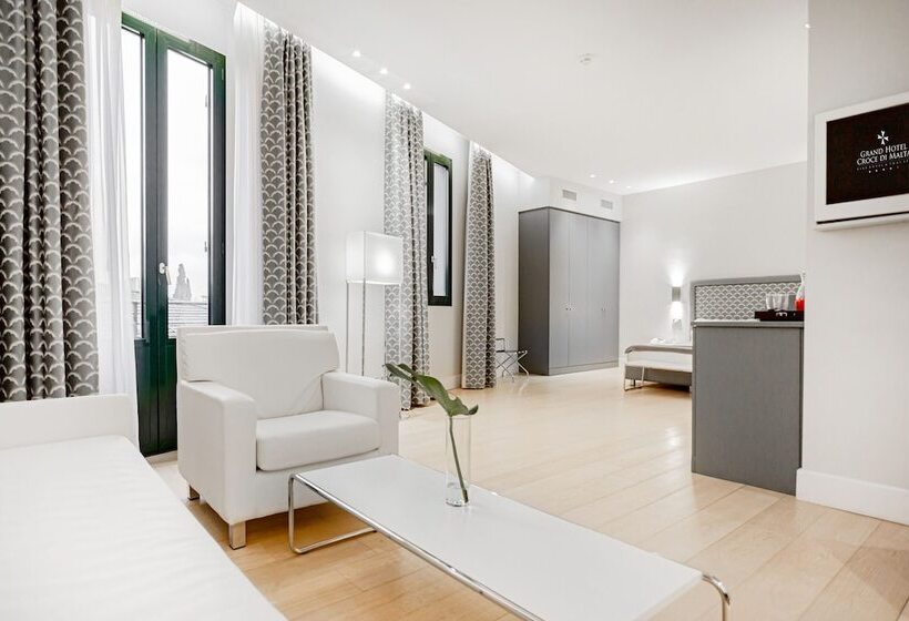 سوییت جونیور, Grand Hotel Croce Di Malta