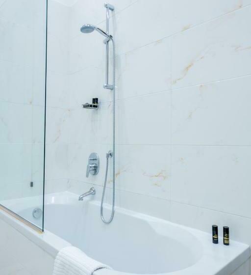 豪华房间, Marconi