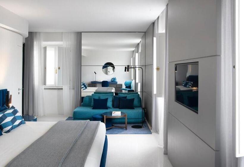 海景套房, Plaza E De Russie Relais & Chateaux