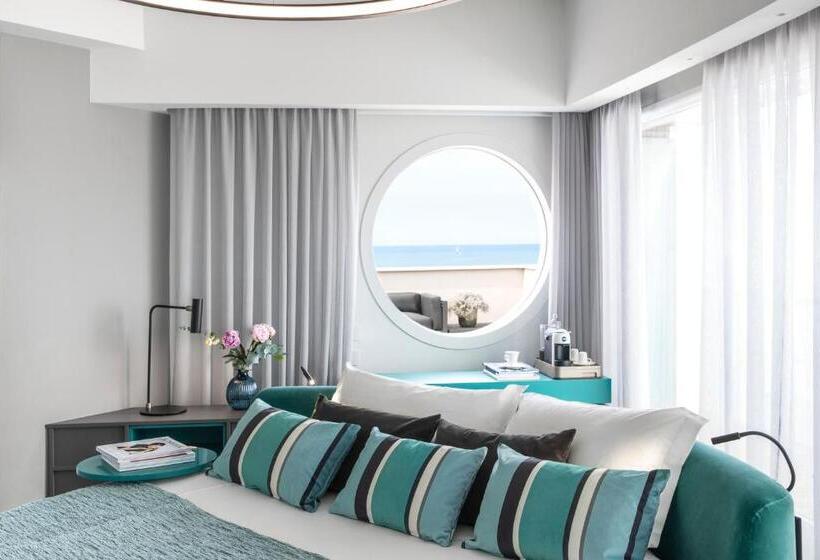 阁楼套房, Plaza E De Russie Relais & Chateaux