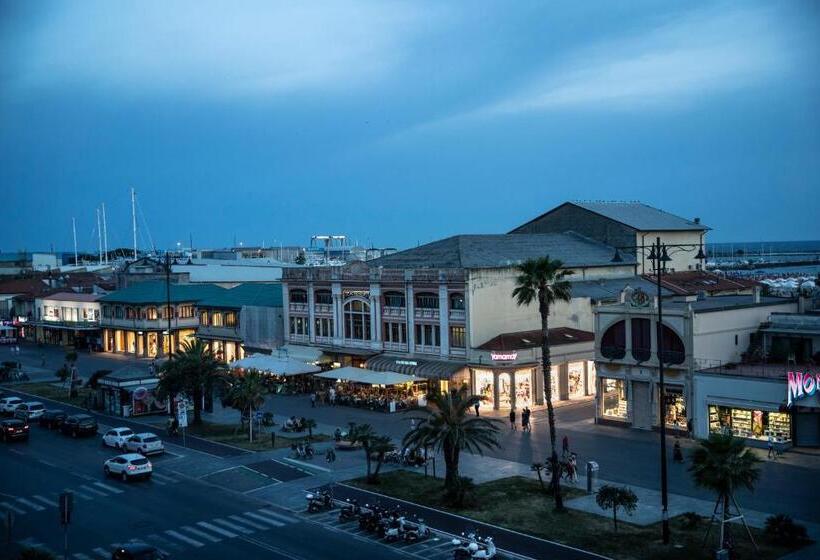 总统套房, Plaza E De Russie Relais & Chateaux