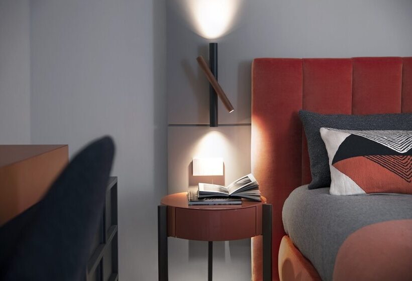 豪华房间, Plaza E De Russie Relais & Chateaux