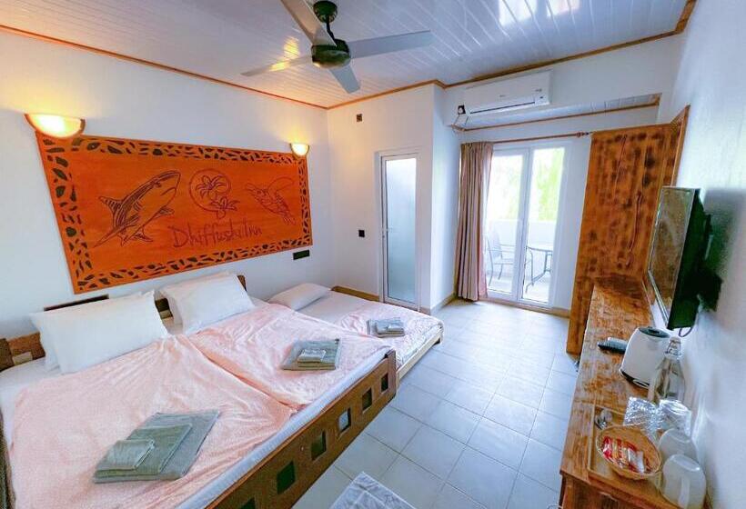 اتاق استاندارد, Dhiffushi Inn