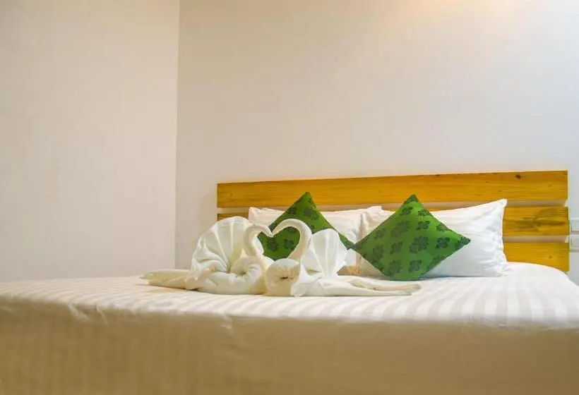 اتاق استاندارد سه نفره, Holiday Garden Rasdhoo