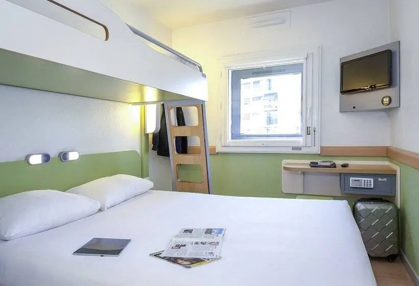 Standart Oda, First Inn
