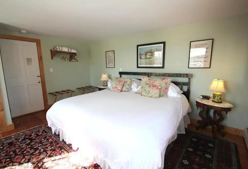 キングサイズベッドのスーペリアルーム, Highland Lake Inn