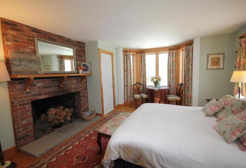 غرفة سوبيريور سرير كينج, Highland Lake Inn