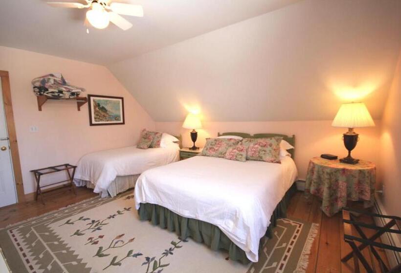 Трехместный Номер Классика, Highland Lake Inn
