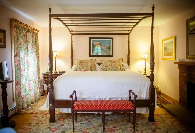 キングサイズベッドのスタンダードルーム, Highland Lake Inn