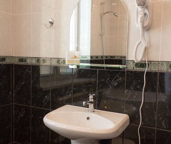 컴포트 룸, Sharm