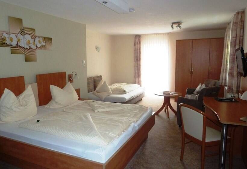 Номер Стандарт Трехместный, Pension Haus Waldfrieden, Meinecardplus Inklusive