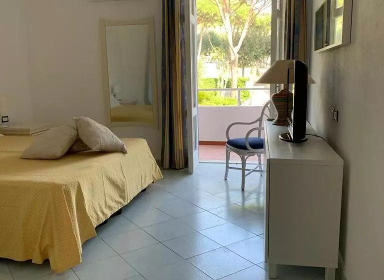 اتاق استاندارد, Grazia Alla Scannella