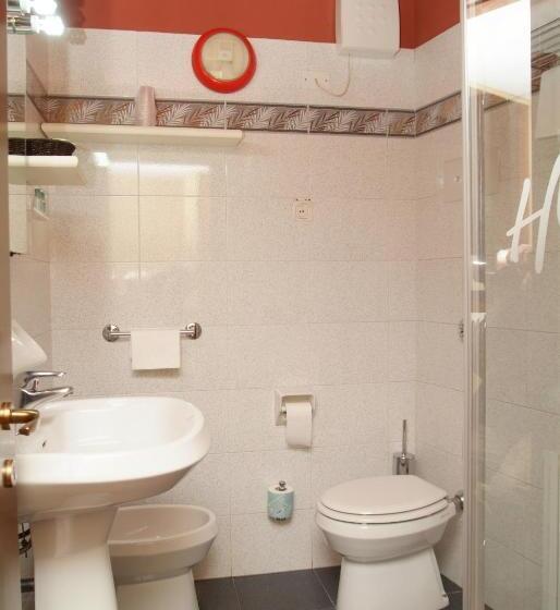 Habitació Estàndard, Maxim