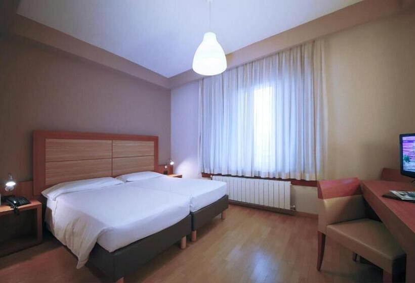 غرفة كومفورت, Monica Hotel Fiera