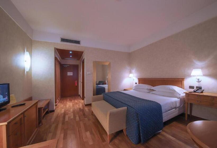 스탠다드 룸 가든 전망, Monica Hotel Fiera