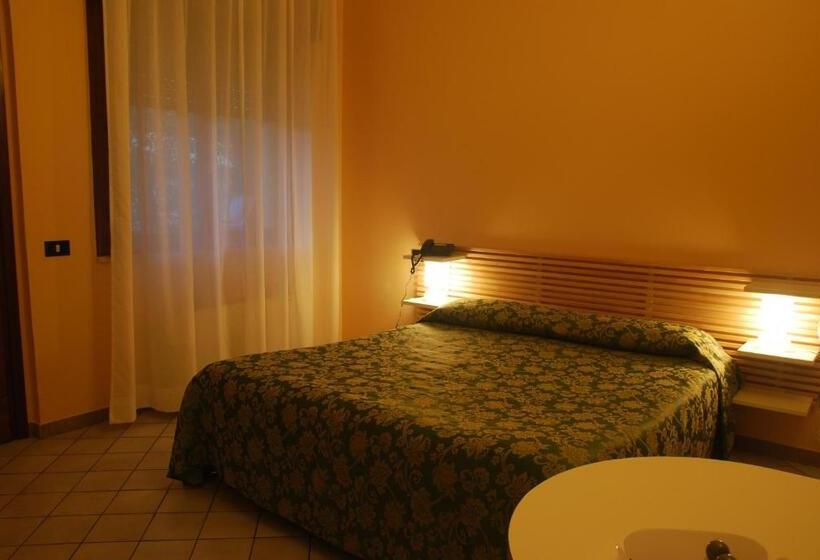 Номер Economy, Nuovo Hotel Vigevano