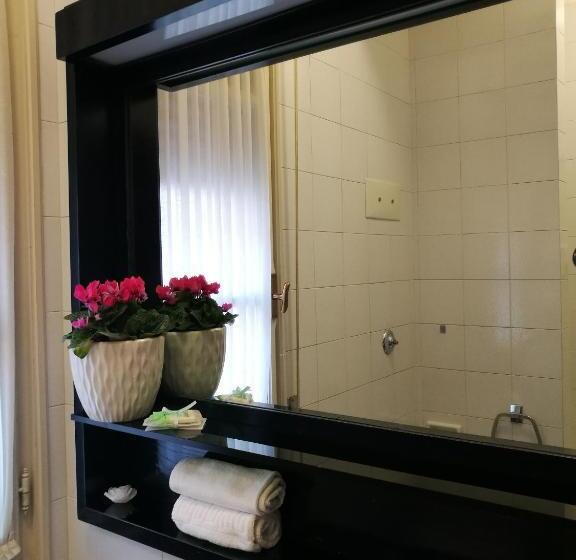 חדר סטנדרט יחיד, Principe