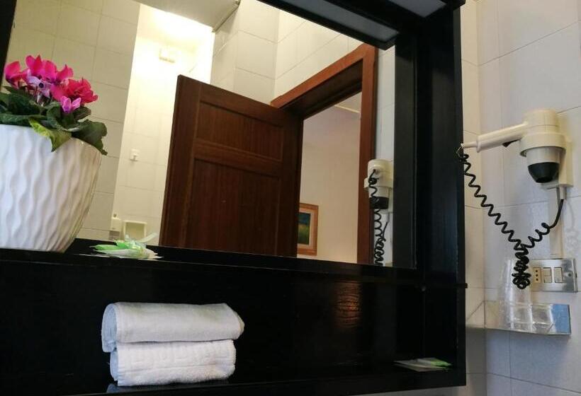 חדר סטנדרט, Principe