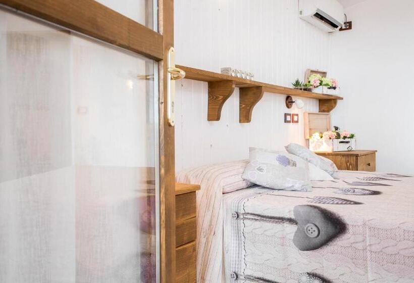 בקתת חדר, Tenuta Del Barco