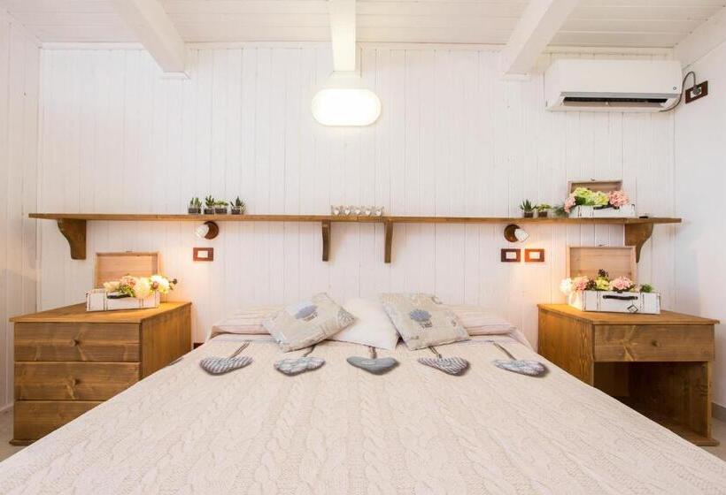 בקתת חדר, Tenuta Del Barco