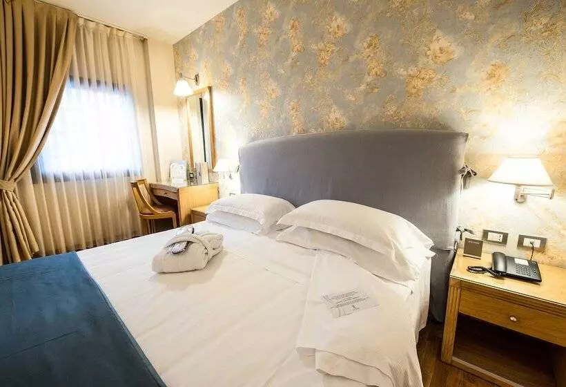 Standardzimmer, Touring