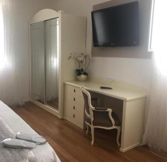 Люкс, Trettenero