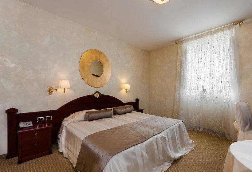 Люкс, Trettenero