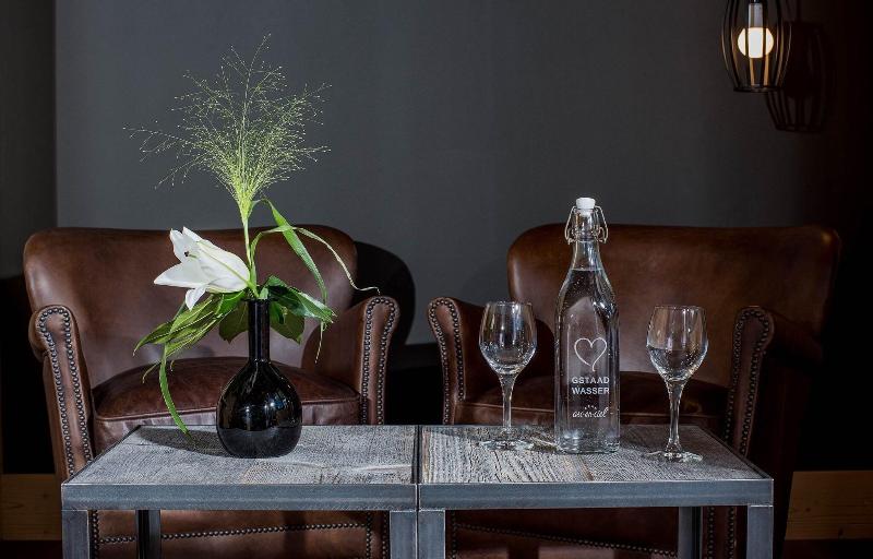 Camera Familiare, Turner