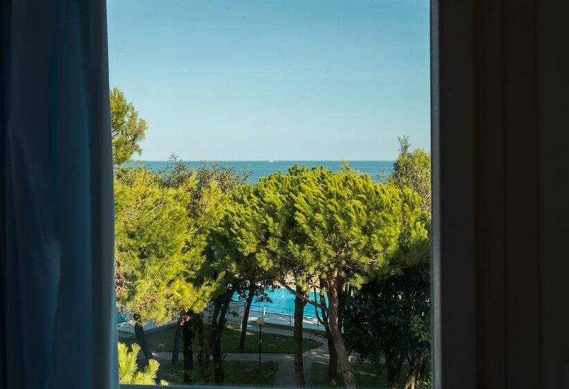 اتاق کلاسیک سه تخته, Viña Del Mar Pineta