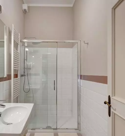 Standard Kolmen Hengen Huone, Villa Quiete
