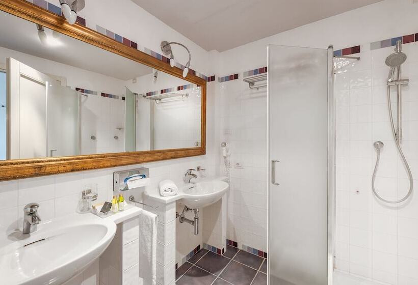 古典房间, Villasanpaolo Resort & Spa