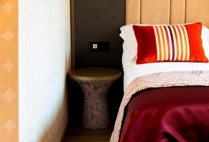 اتاق لوکس, Amadomus Luxury Suites
