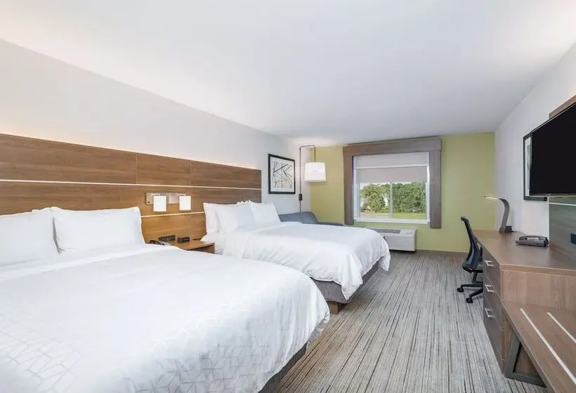 身障者適用スイートルーム, Holiday Inn Express & Suites Elkhart North By Ihg