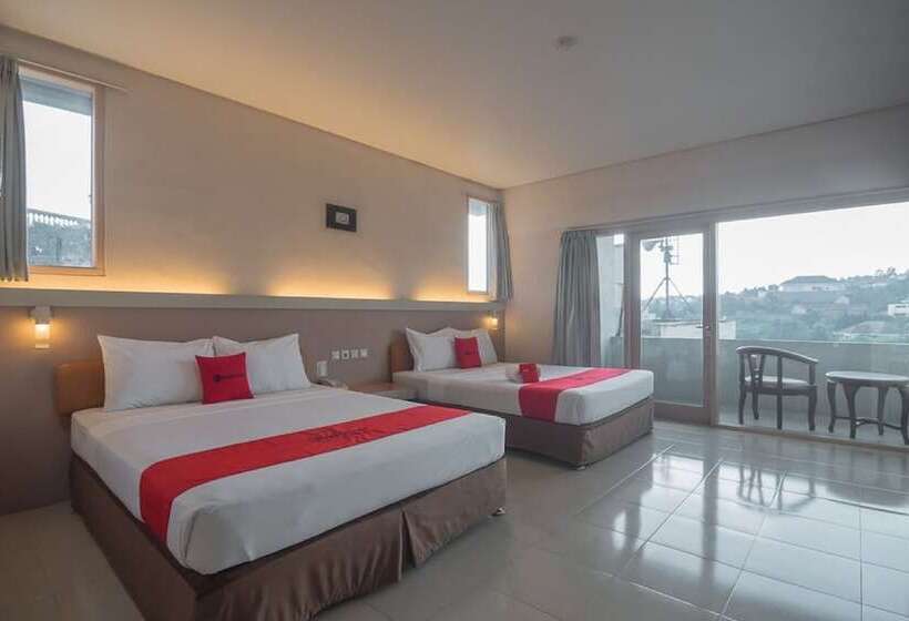 家庭间, Reddoorz Plus Near Kampus Upi Setiabudhi