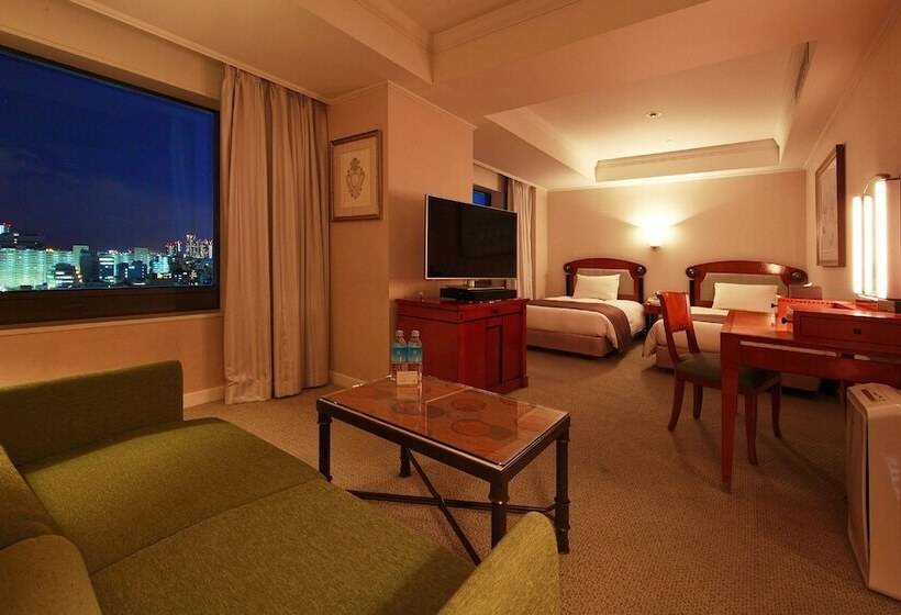 Номер Deluxe, East 21 Tokyo