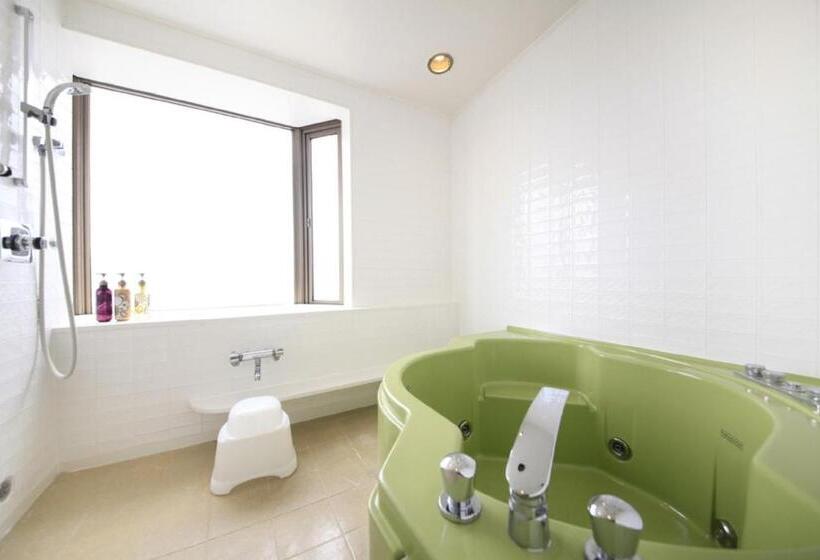 غرفة قياسية رباعية, Richmond Hotel Tokyo Mejiro