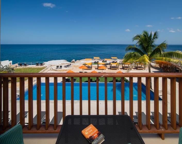 اتاق لوکس با چشمانداز دریا, Samsara Cliff Resort