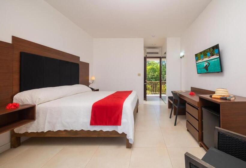 2 Bedroom Deluxe Apartment Sea View, Samsara Cliff Resort