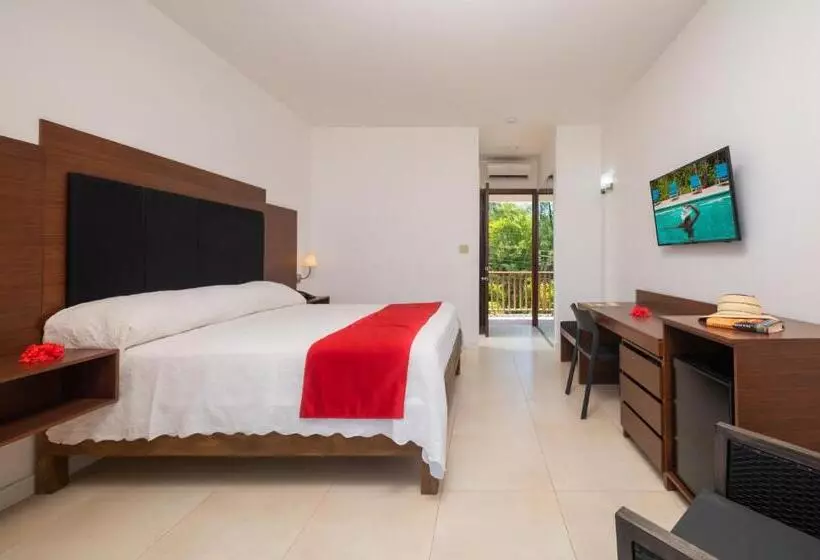 2 Bedroom Deluxe Apartment Sea View, Samsara Cliff Resort