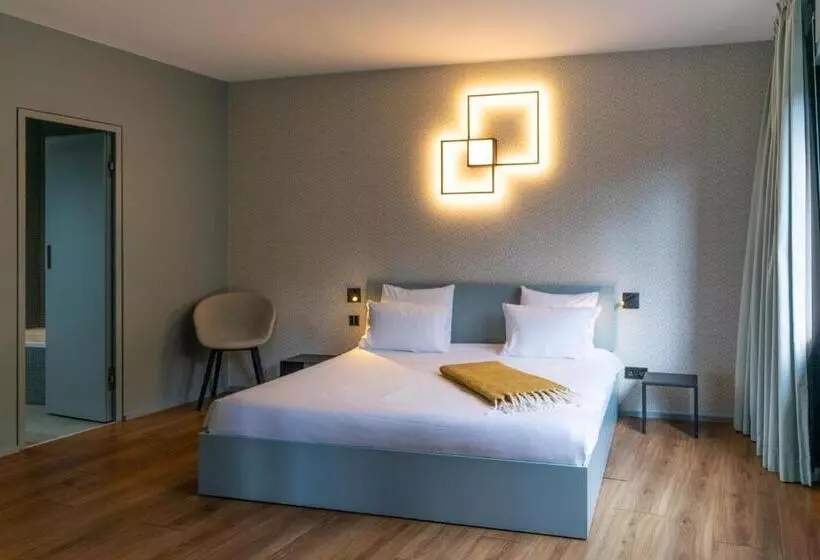 اتاق استاندارد چهار تخته, Hostellerie Du Grünewald