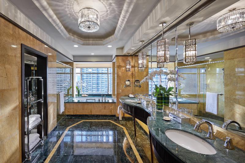 سوئیت کلاب, Mandarin Oriental Kuala Lumpur