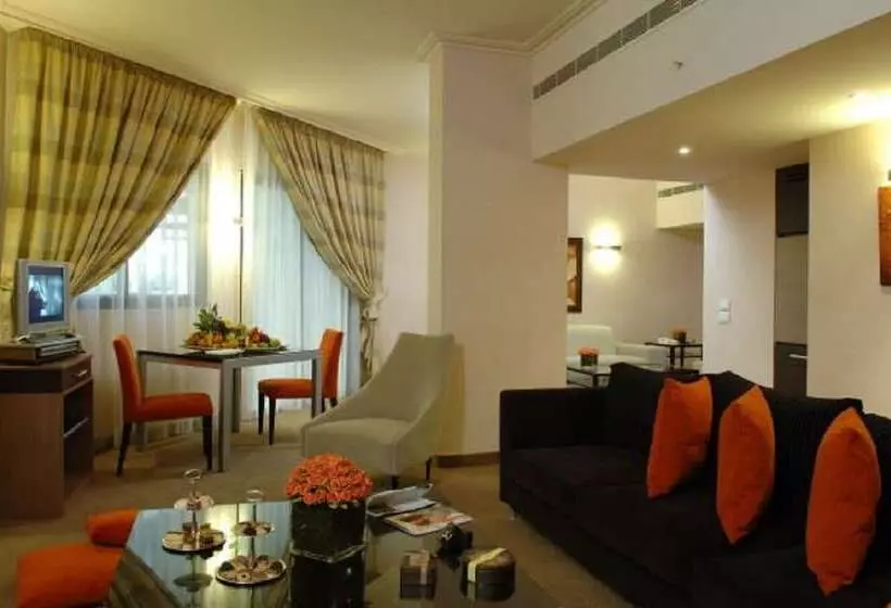 سوییت خانوادگی, Regency Palace