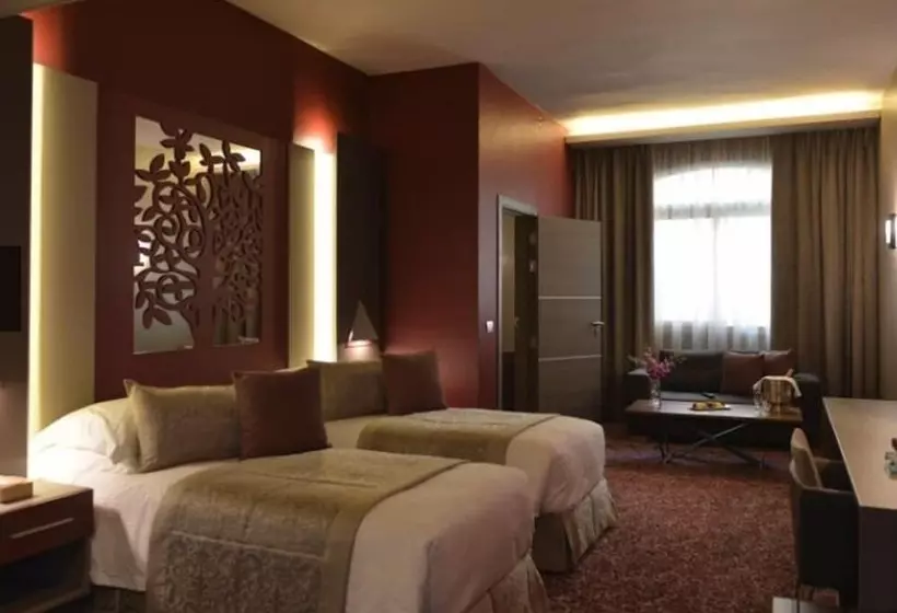 اتاق لوکس, Regency Palace