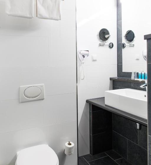 4인용 스탠다드 룸, Best Western Plus Amsterdam Airport