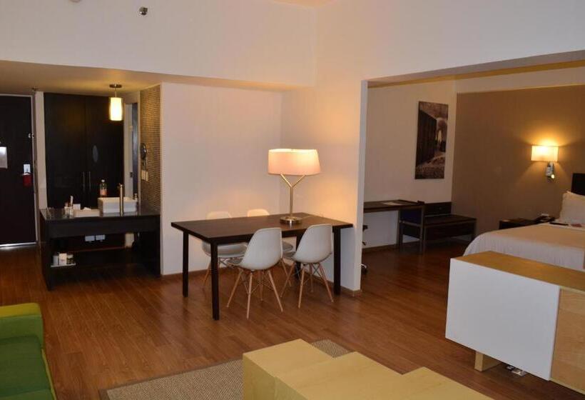 ジュニアスイート, Fiesta Inn Tlalnepantla