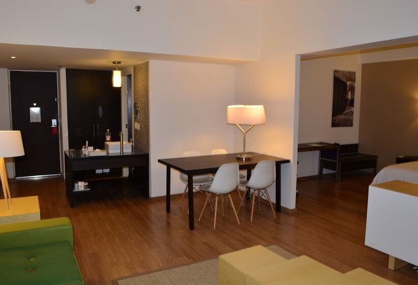 ジュニアスイート, Fiesta Inn Tlalnepantla