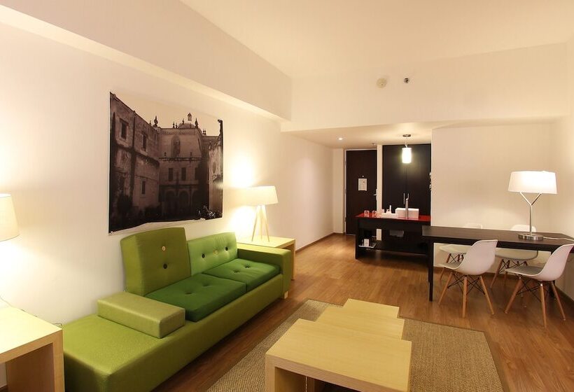 ジュニアスイート, Fiesta Inn Tlalnepantla