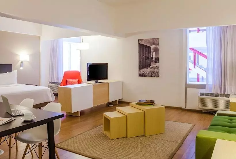 ジュニアスイート, Fiesta Inn Tlalnepantla