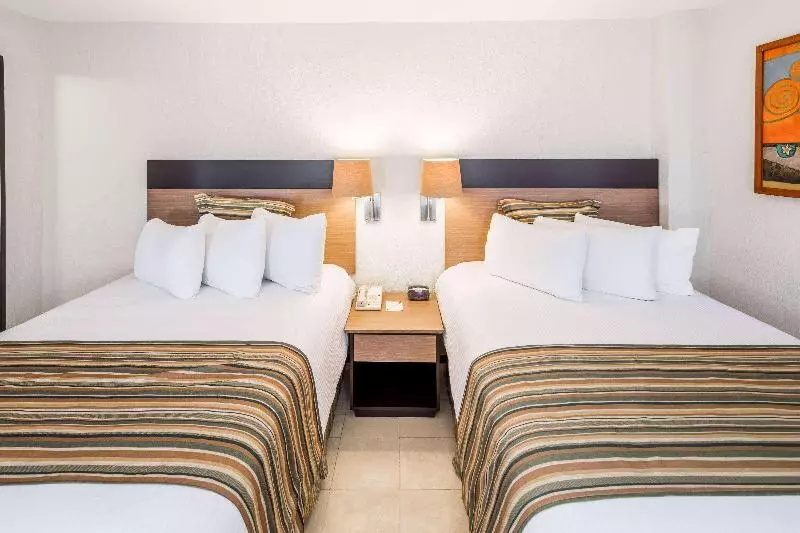 スイート, Ramada Hola Culiacan